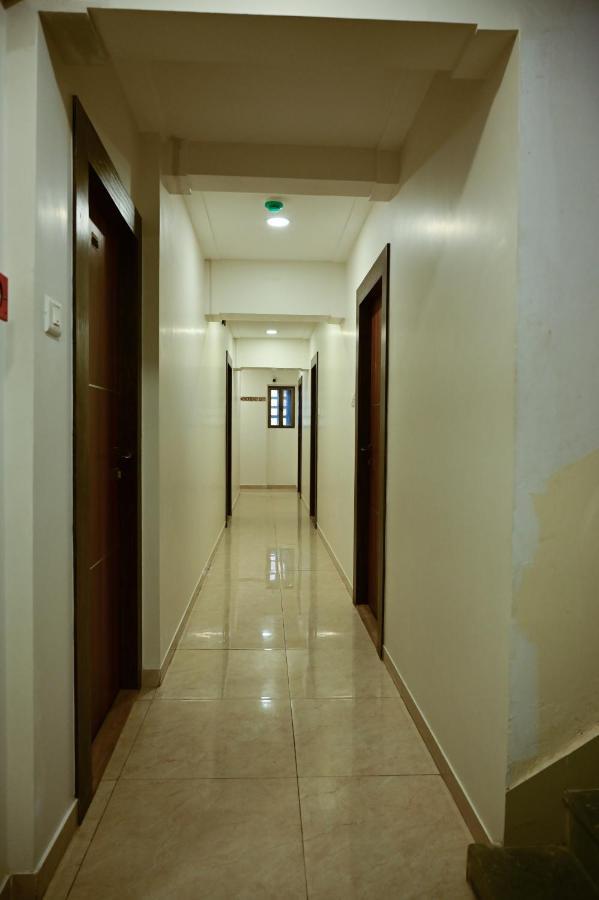 Hotel Diamora Residency Thane Buitenkant foto