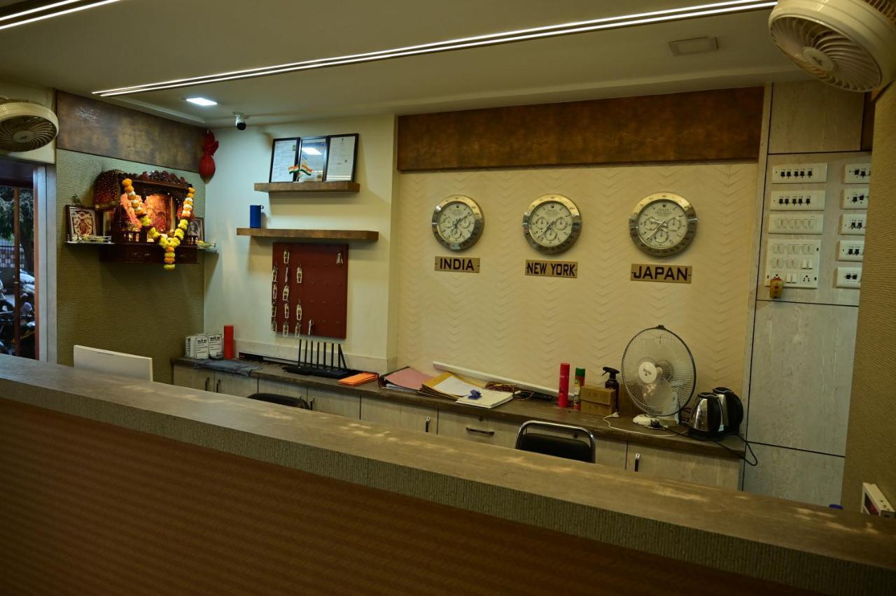 Hotel Diamora Residency Thane Buitenkant foto
