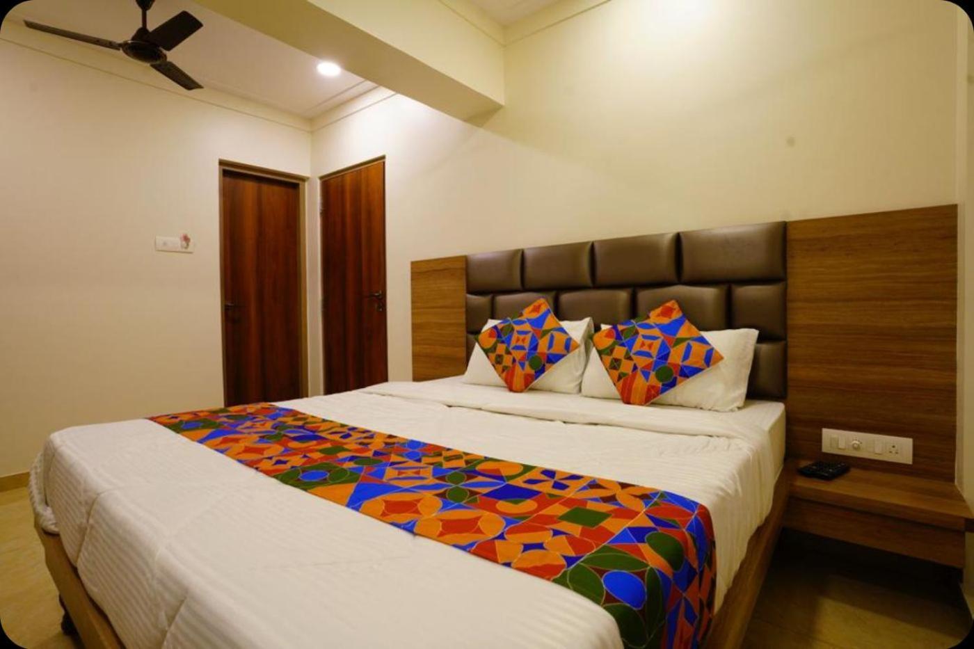 Hotel Diamora Residency Thane Buitenkant foto